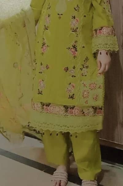  Luxury Embroidered 3 Piece Suit