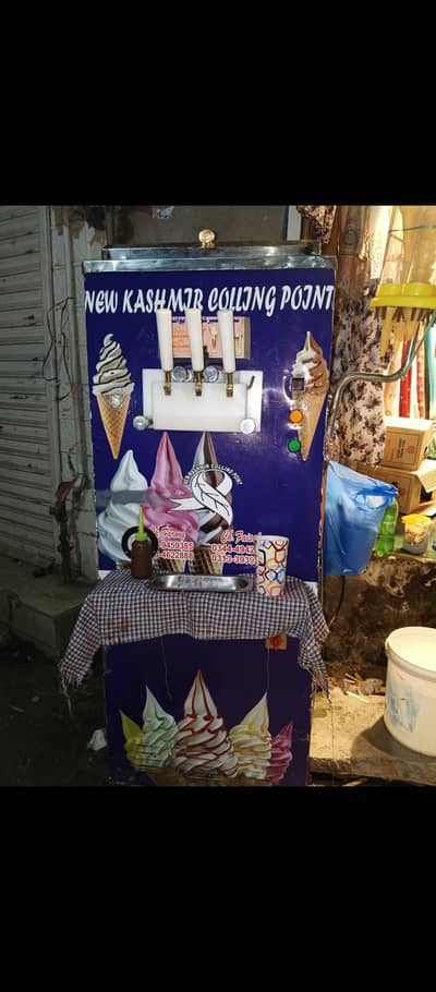 Ice cream machine For sale