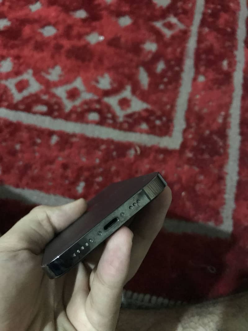 13 pro 4