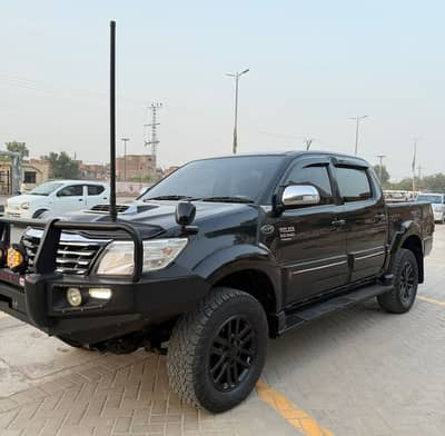 TOYOTA HILUX VIGO CHAMP 14/17