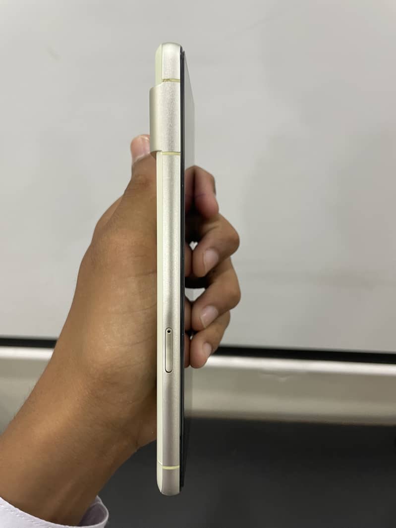 Google pixel 7 4