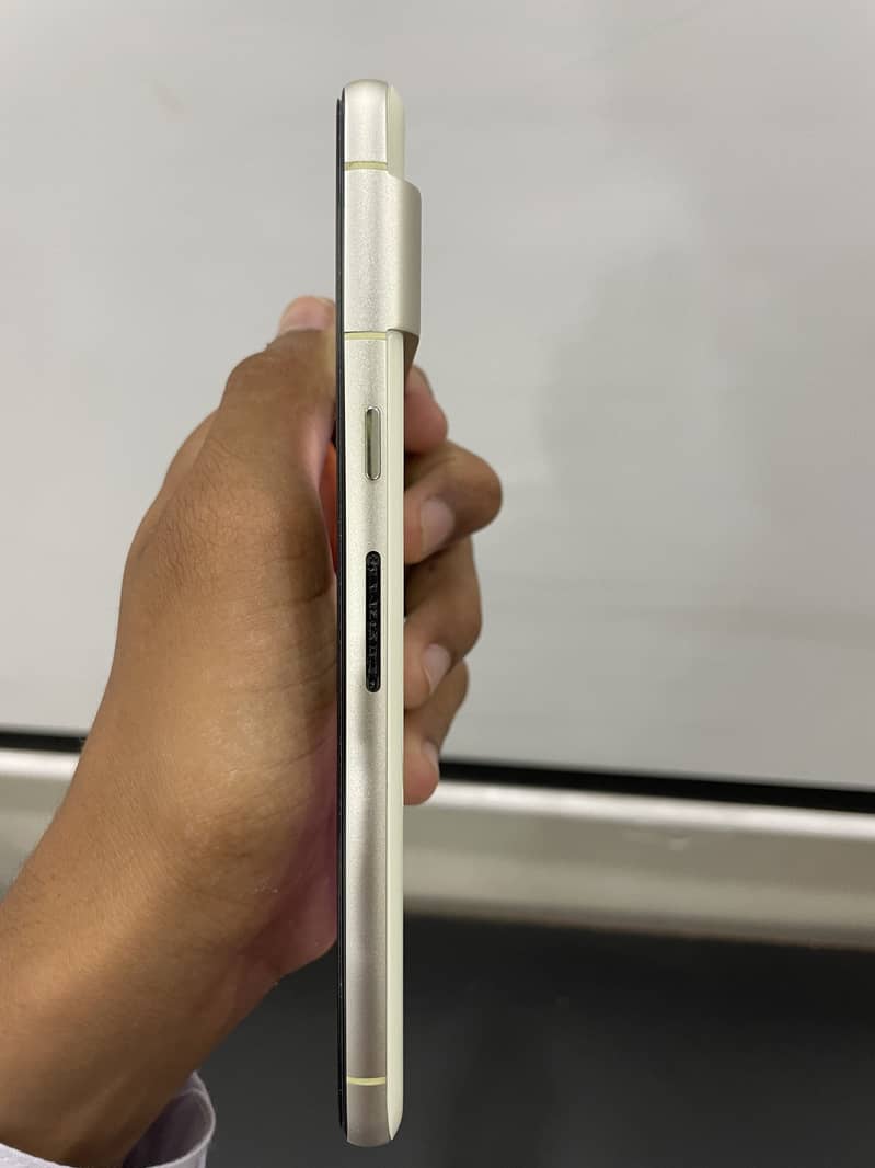 Google pixel 7 5