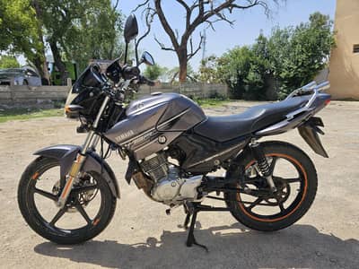 Yamaha YBR 125 For Sale | Excellent Condition | Punjab Plate