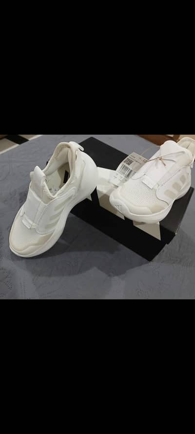 original Adidas White Sneakers – Stylish & Comfortable