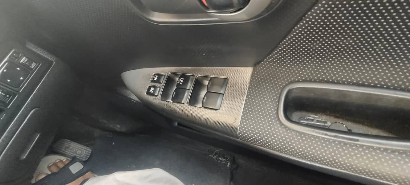 nissan note 8