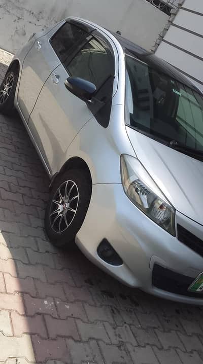 Vitz Model 2013 import 2016 number 2018