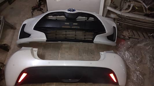 Toyota Yaris japanese body parts and accessories