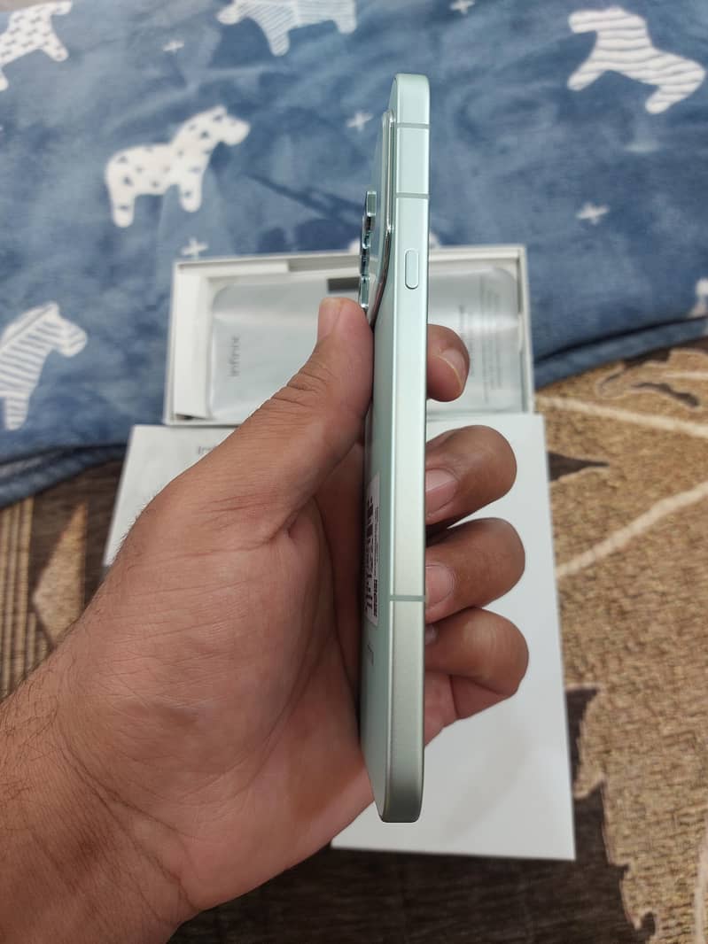 INFINIX NOTE 60 4
