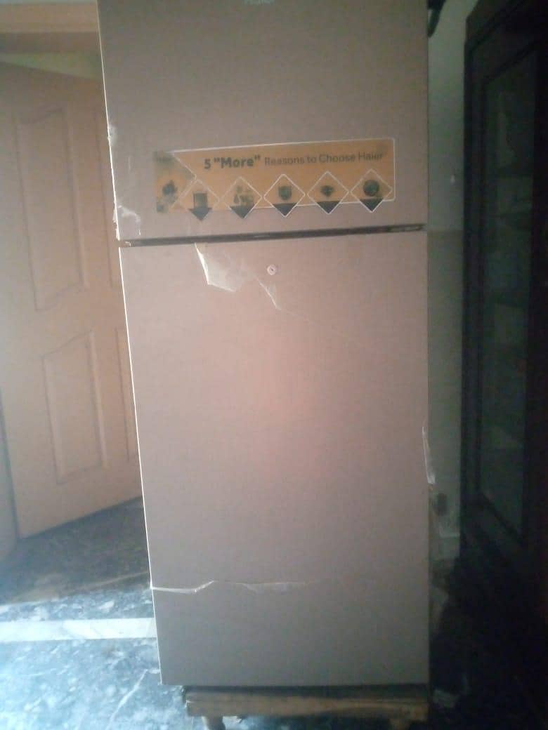 refrigerator 0