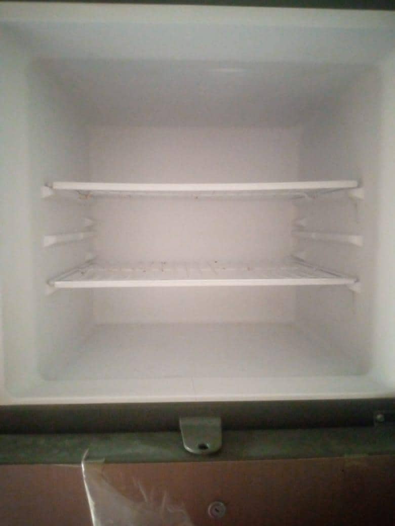 refrigerator 4