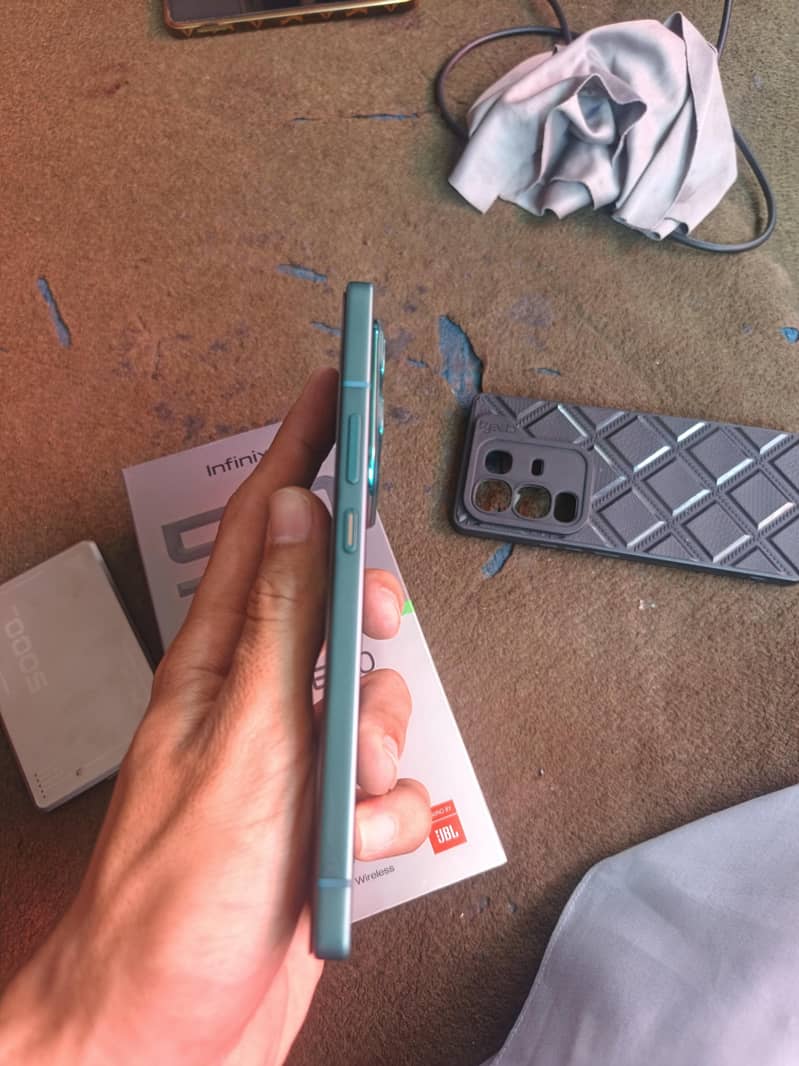 infinx note 50 full box 4