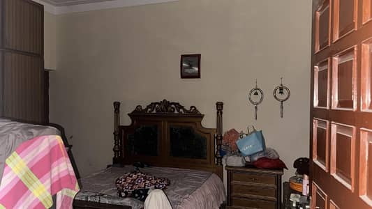 10 Marla Lower Portion In Ichhra For Rent