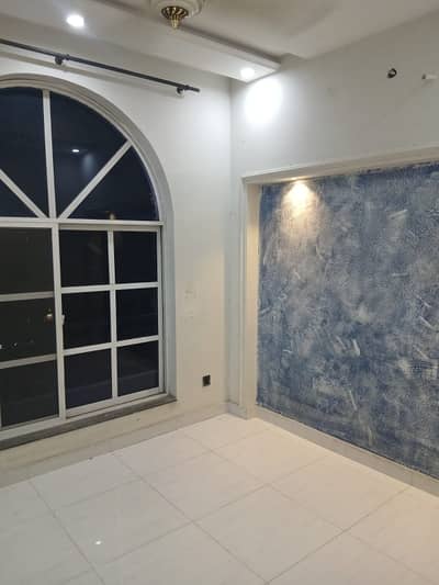 Looking For A Prime Location House In Central Park - Block A1 Lahore