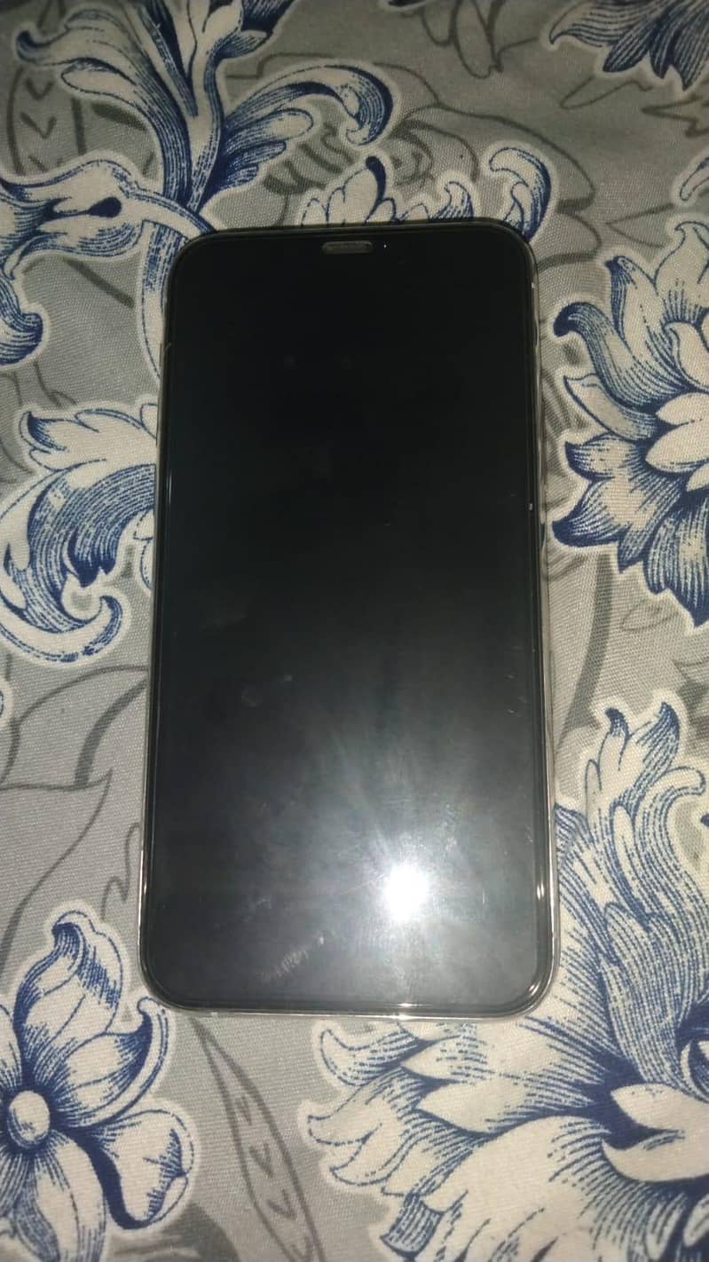 iphone 11 pro 0