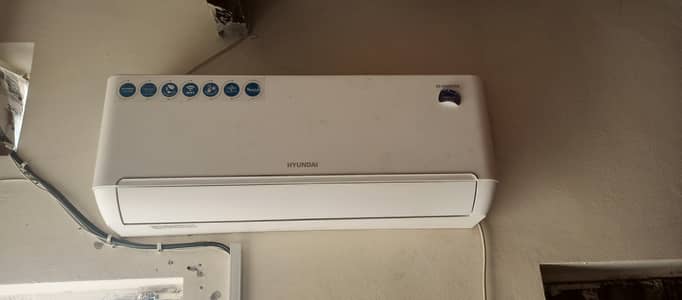 New 1 Ton AC, Urgent Sale