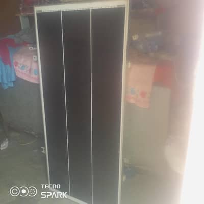 good condition working ok with stand