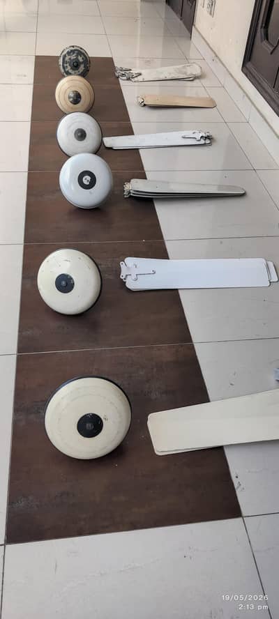 3 GFC, 1 Pak, 1 Lahore fan for sale