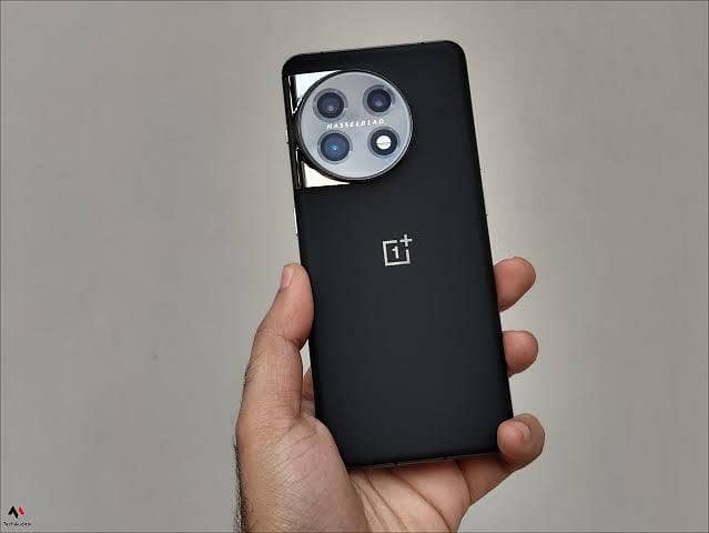 OnePlus 11 2