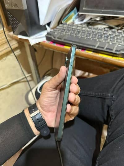 VIVO Y04
