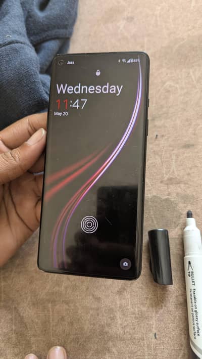 One plus 8 8/128 GB