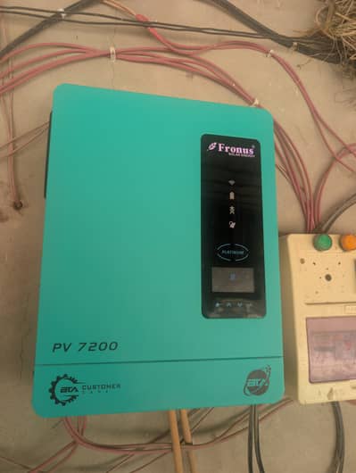 fronus pv 7200 hybrid solar inverter 6kw non open not repair