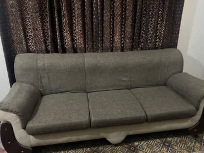 used 7 seaters sofa set with a good quality and comfortable