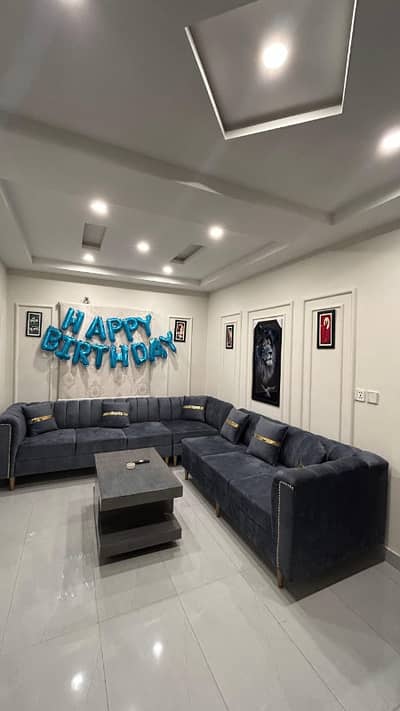 One bedroom hotel apartment available dealy basis for rent