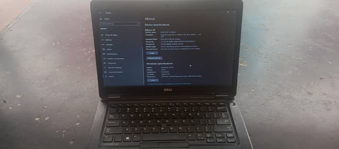 A used Dell Latitude E5450 with good condition