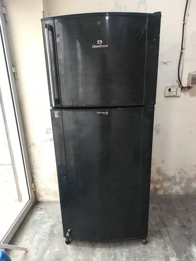 Dawlance jambo size fridge perfect cooling/0321/080/77/77/