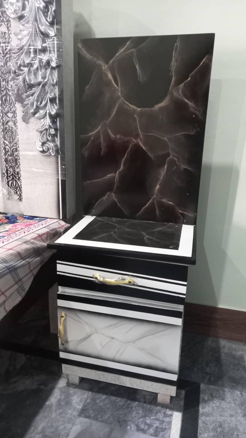 Double Bed (King Size) 1