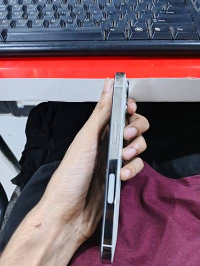 Iphone 13 pro factory unclock