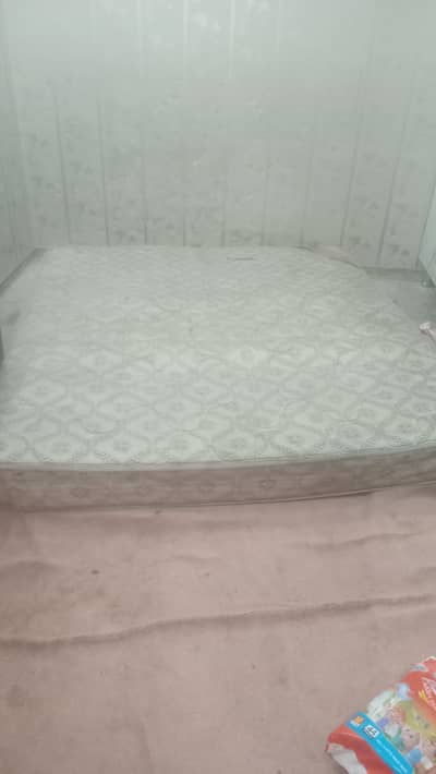 spring mattress 8" inch blkl ok hai.