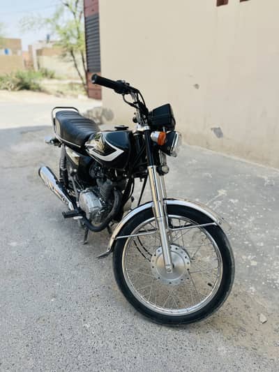 Honda cg125