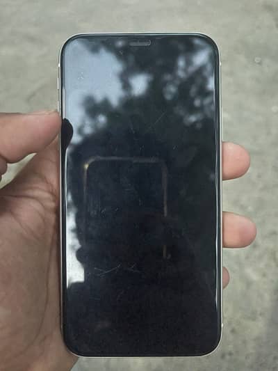 iphone 11 white