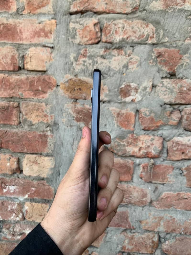 RADMI NOTE 11 PRO 6