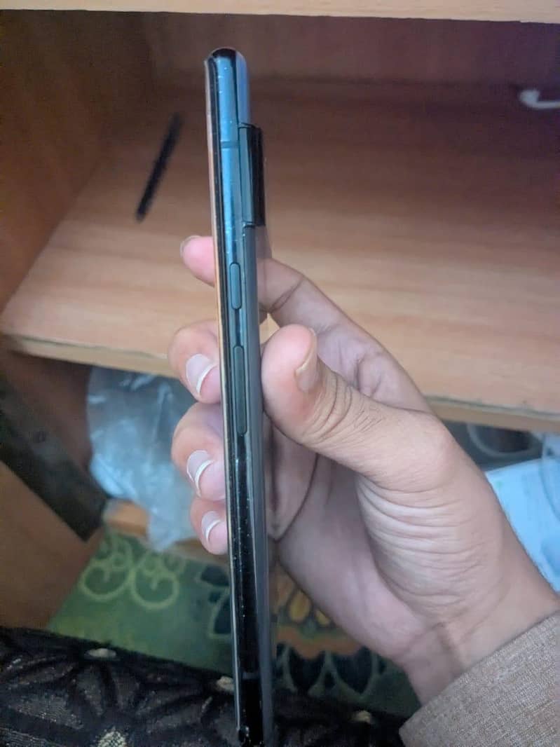 Google Pixel 6 pro 2