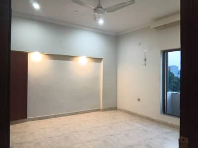 Good 14 Marla Upper Portion For Rent In Bahria Town Phase 8 - Eden Lake View Block