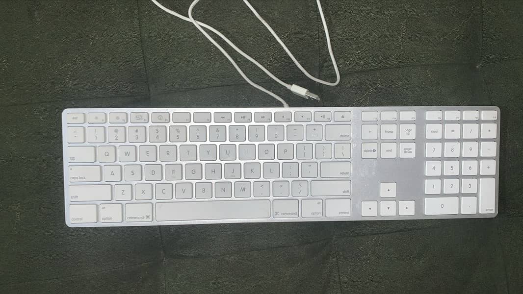 Magic Keyboard and Magic Mouse 14