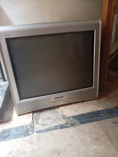 sony tv and lg tv