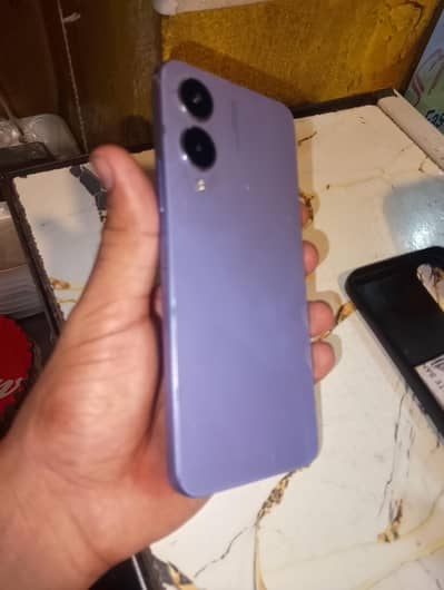 Vivo y 17   6+6 128  with charrge and box good condition