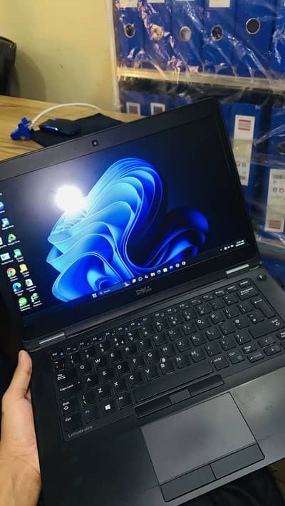 Dell Latitude E5470 | i5 6th Gen | 8Gb RAM | Best & Affordable