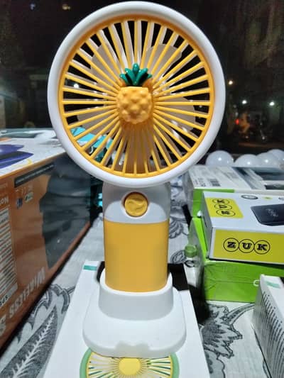 Hand-Held Mini Fan