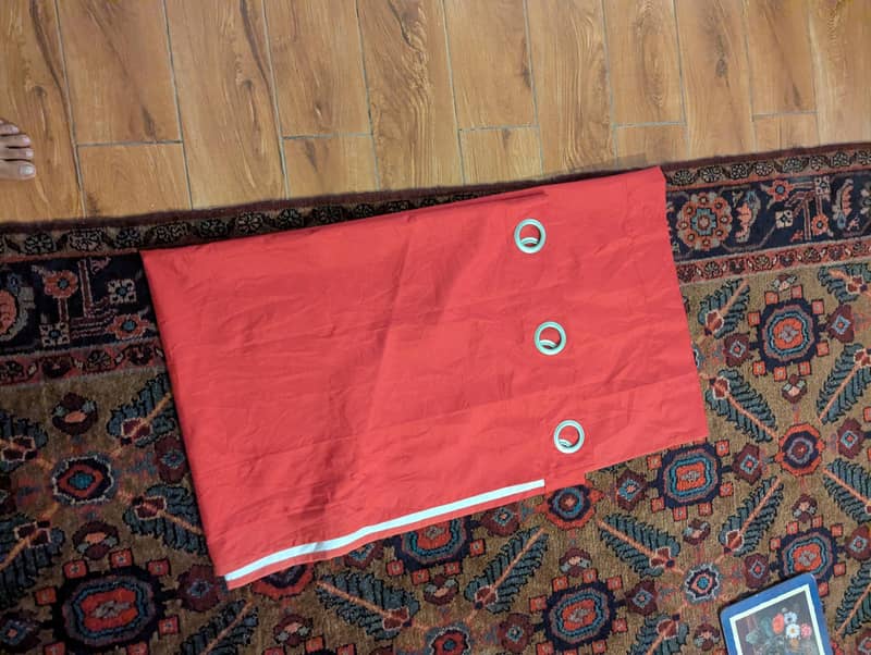 Ring curtains 1