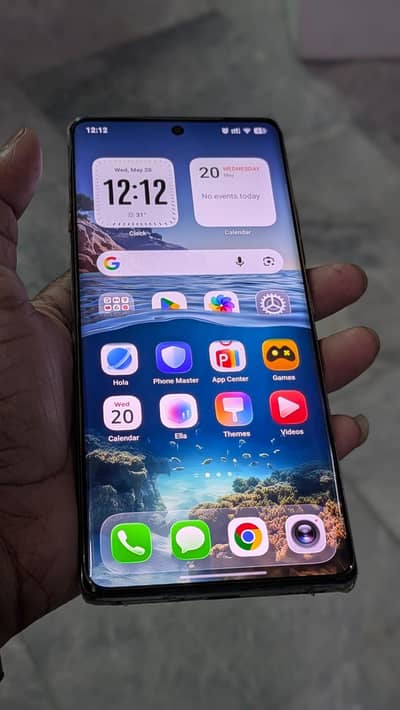 Camon 40 pro 8/256  indisplay finger