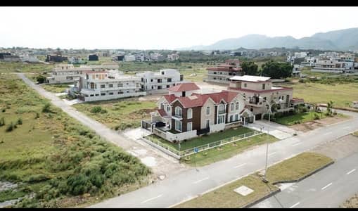 FOR SALE 500 Sqyrd Residential Plot with Margalla Facing CDA Transfer D_12/2
