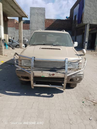 Isuzu trooper 1995,2013