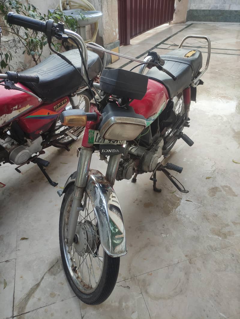 dhoom cd70 2