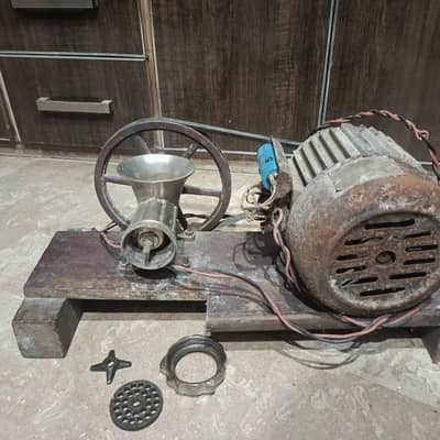 Qemma Machine