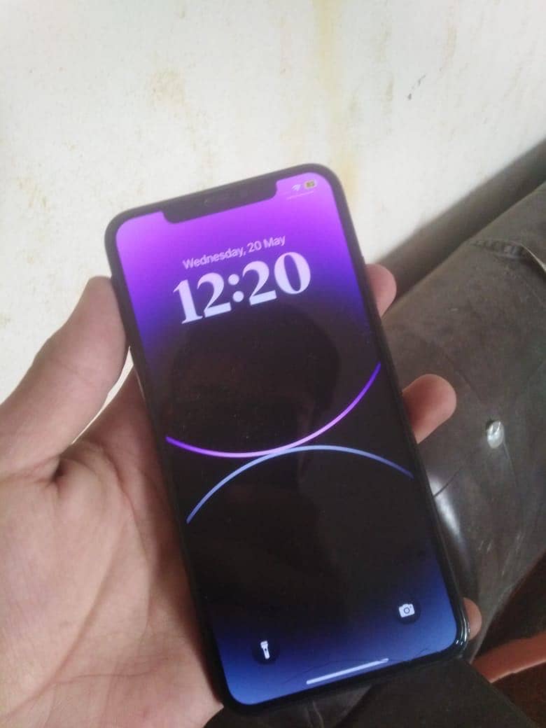 iPhone XS Max 10