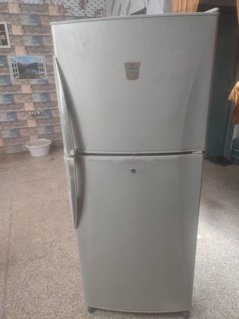 dawlance fridge 2